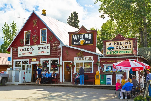 Nagleys-store-talkeetna